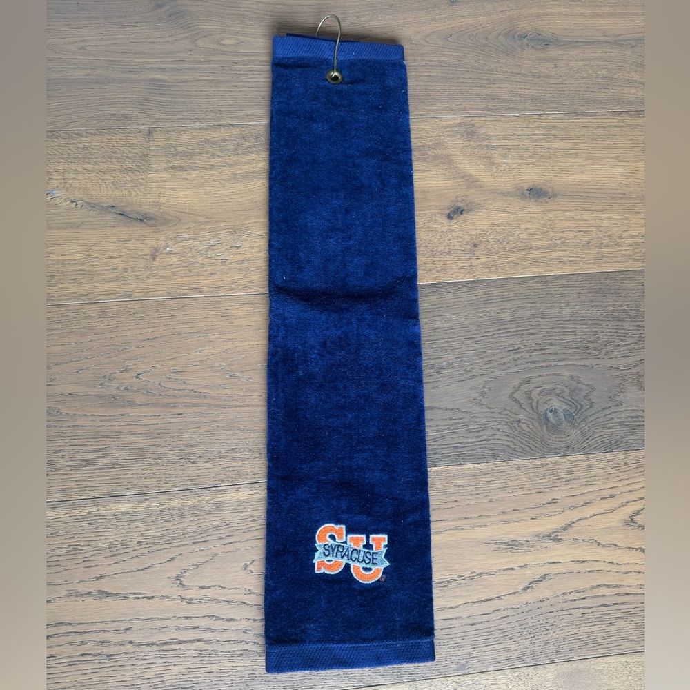 NWOT Syracuse University golf towel with gold clip 🍊⛳️